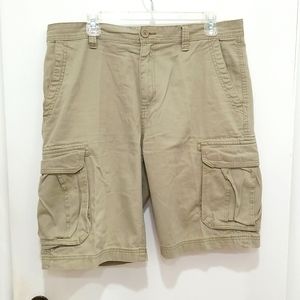 St. John's Bay Cargo men's tan shorts